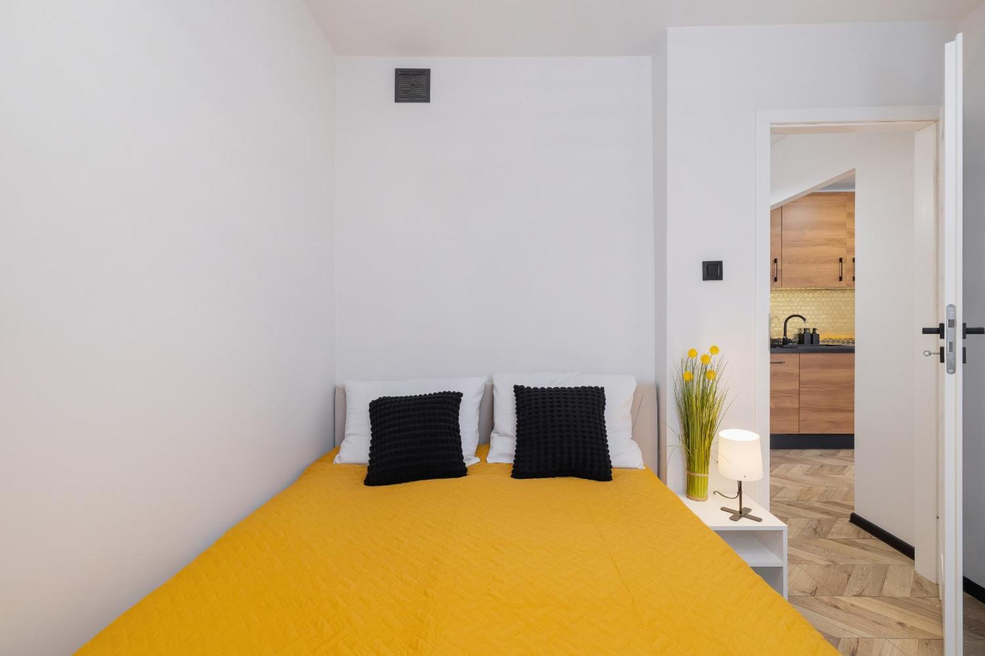 City Center One-Bedroom Apartment With Bathtub By Noclegi Renters Rzeszów Exterior foto